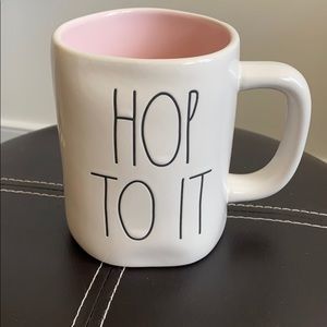 Rae Dunn HOP TO IT Mug